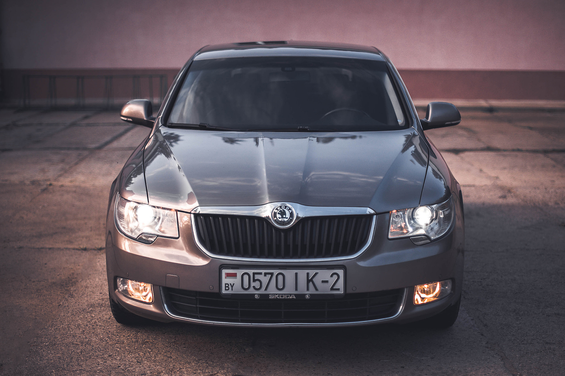 Суперб 2. Шкода Суперб 2. Реснички на шкоду Суперб 2. Bolero Skoda Superb 2. Skoda Superb 2009 Tuning.