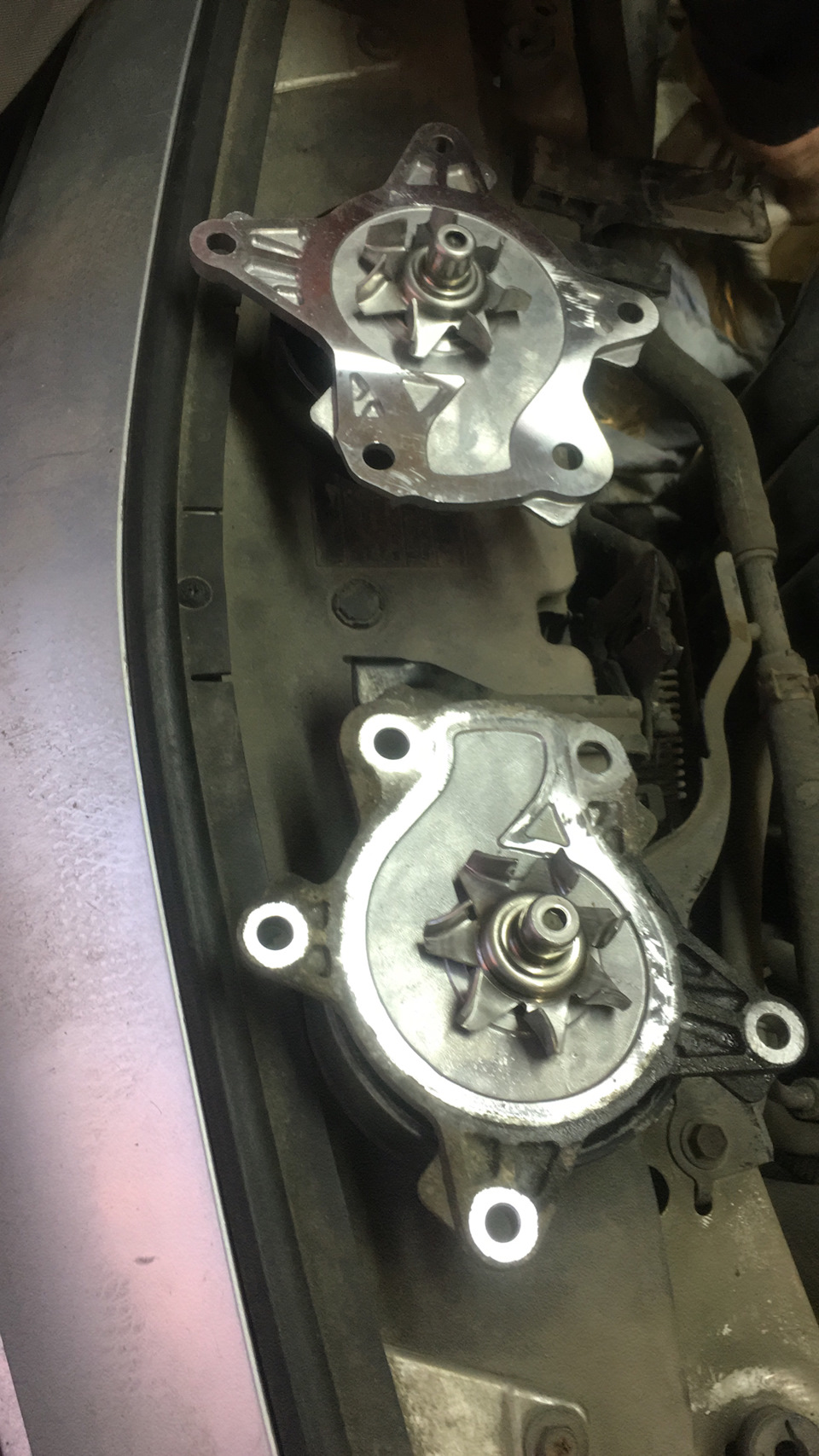 Помпа айсин — Toyota Corolla (140/150), 1,6 л, 2012 года | визит на ...