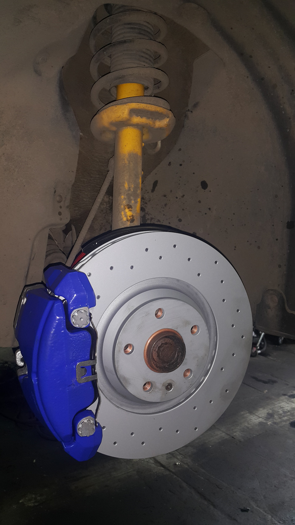 Передний тормоз — Skoda Yeti