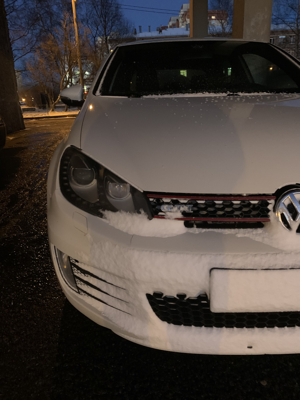 Здесь уже после полировки, но об этом будет следующий бж 😉 — Volkswagen Golf GTI Mk6
