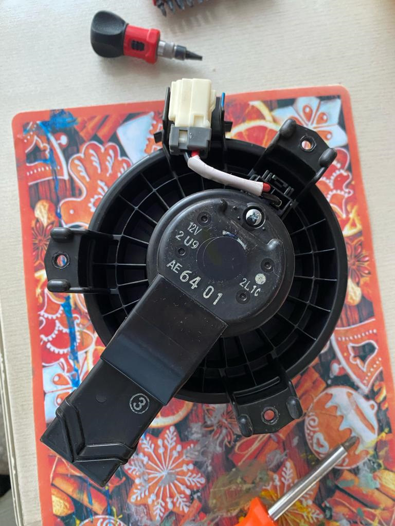 Красивый пробег и засвистел моторчик печки. — KIA Optima (4G), 2 л ...