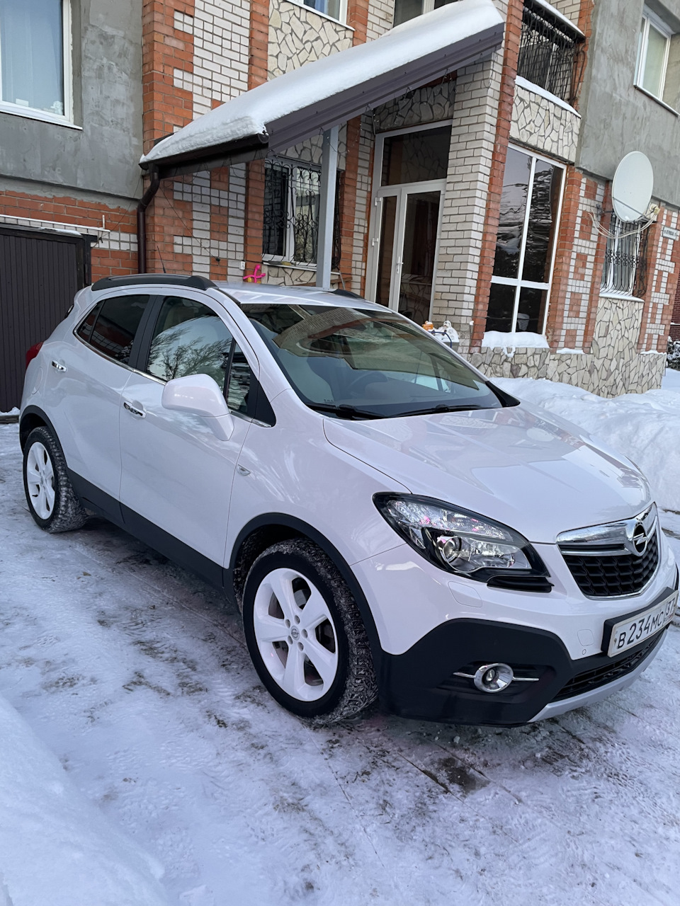 Диски в белый порошок)) — Opel Mokka, 1,8 л, 2012 года | колёсные диски |  DRIVE2