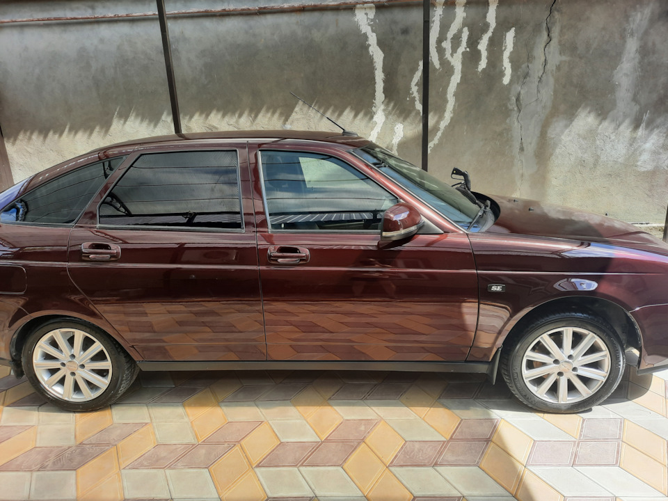 Еще фото — Lada Приора хэтчбек