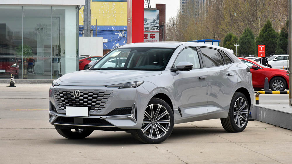 Чанган uni 55. Changan uni-k 2025. новый чанган 2025 uni-k. чанган новый кроссовер 2025. changan uni-k 2025.