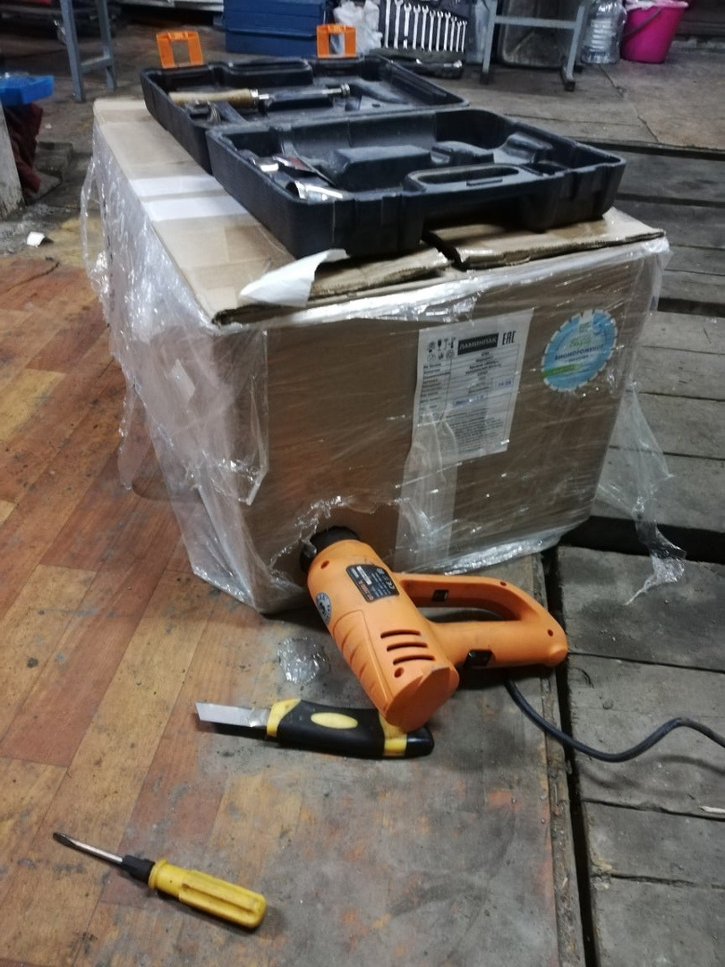 Установка линз в фары — Nissan Liberty, 2 л., 2002 года | тюнинг | DRIVE2