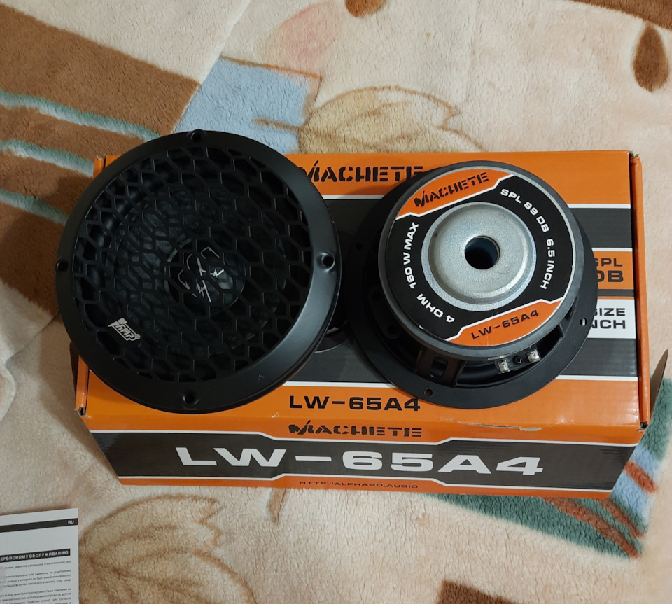 Музыка — Lada Ларгус, 1,6 л, 2018 года | автозвук | DRIVE2