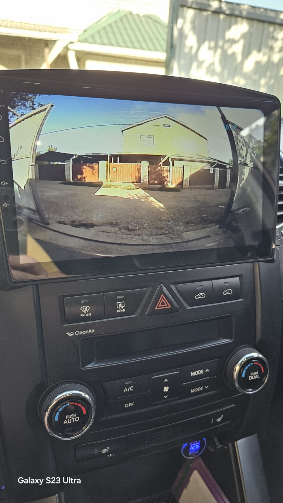 Фото в бортжурнале KIA Sorento (2G)