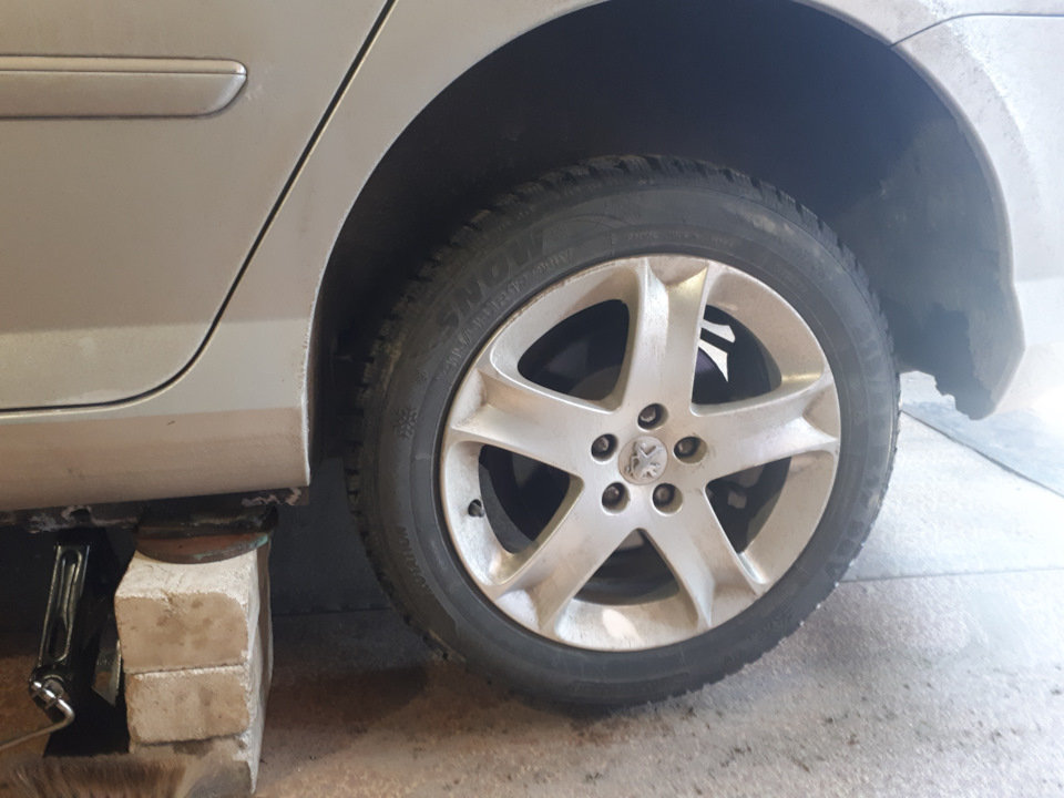 Замена заднего ступичного подшипника — Peugeot 407 SW, 1,6 л, 2009 года ...