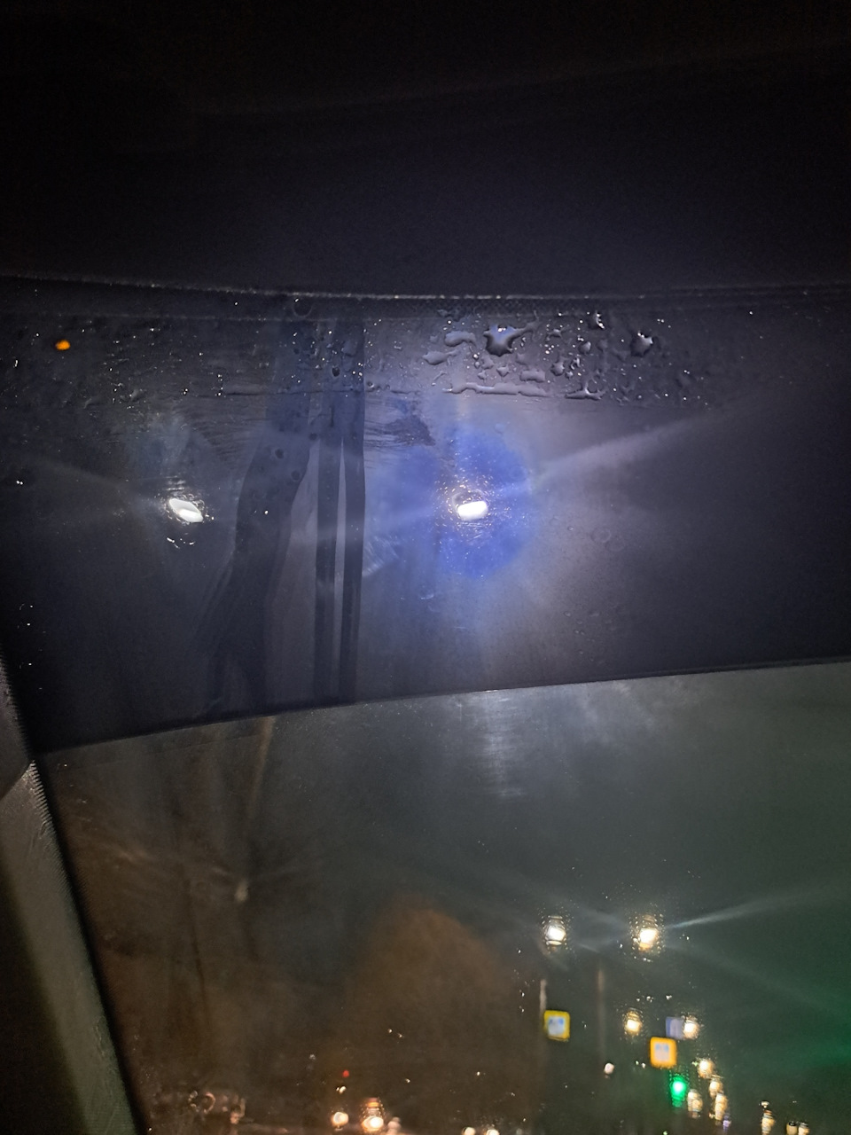 Протекает лобовое стекло! — Skoda Rapid (1G), 1,6 л, 2019 года ...