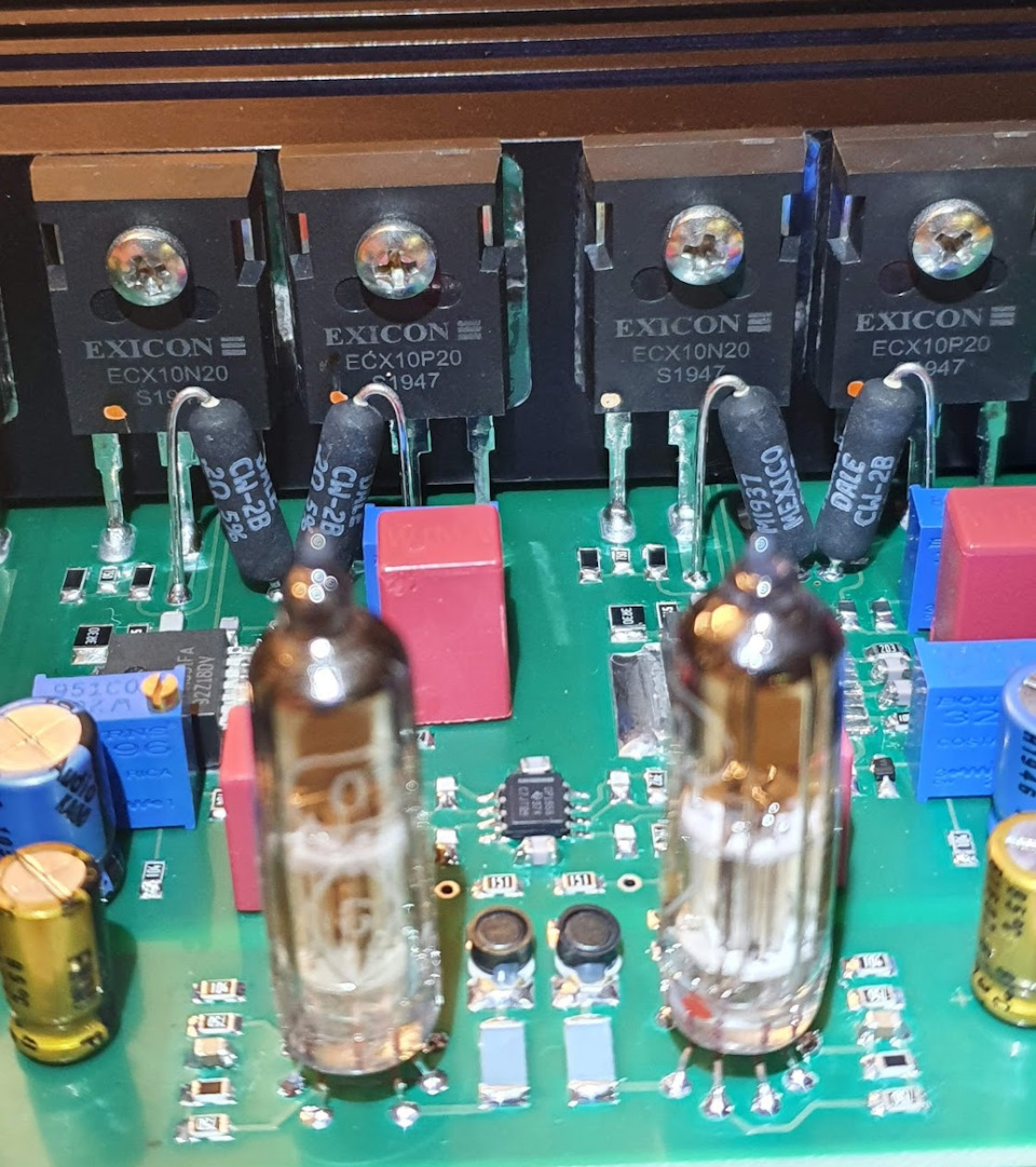 Чем заменить уплотнитель двери