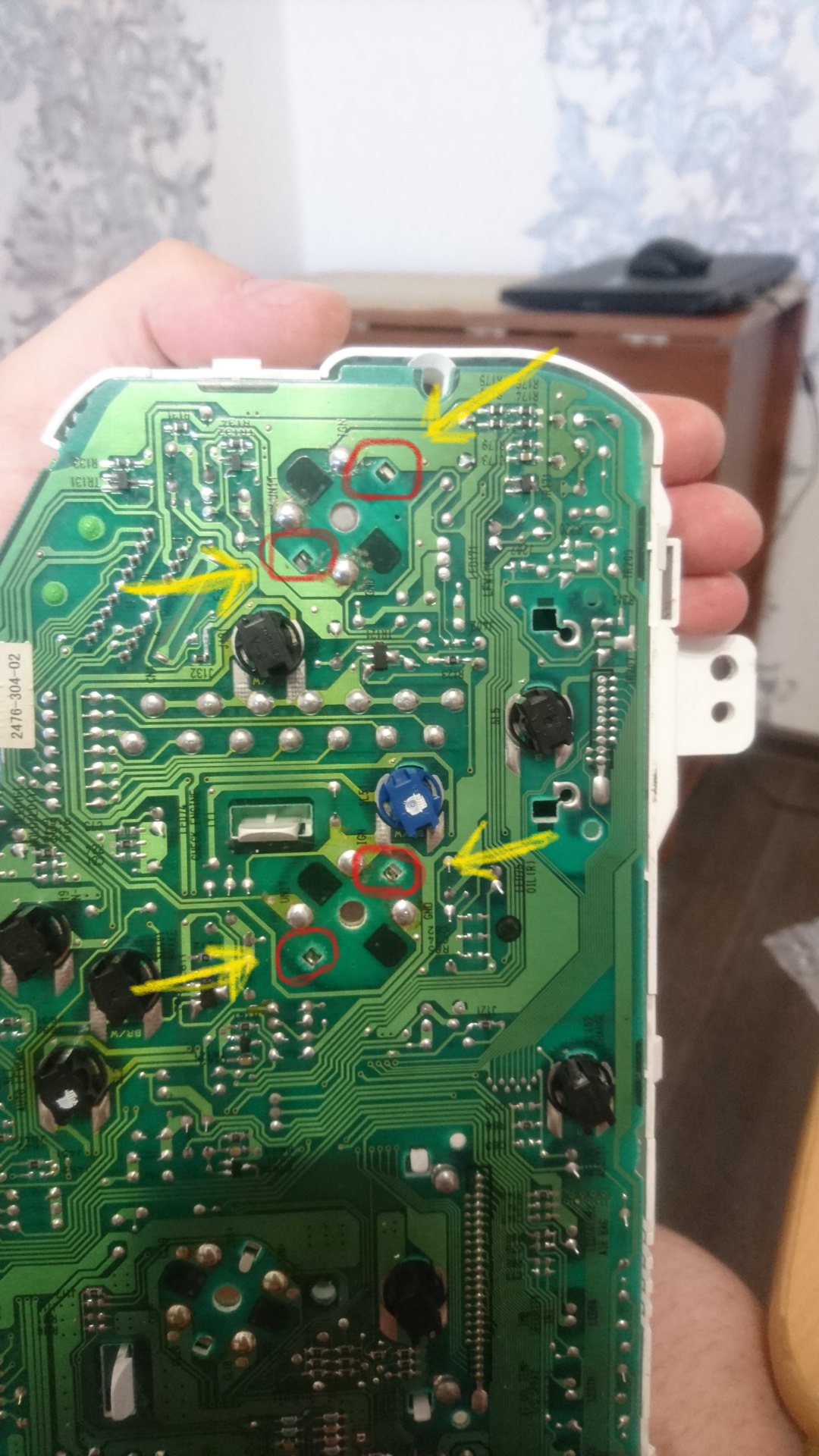 Неверные показания стрелки топлива — Subaru Impreza (GD, GG), 1,5 л ...