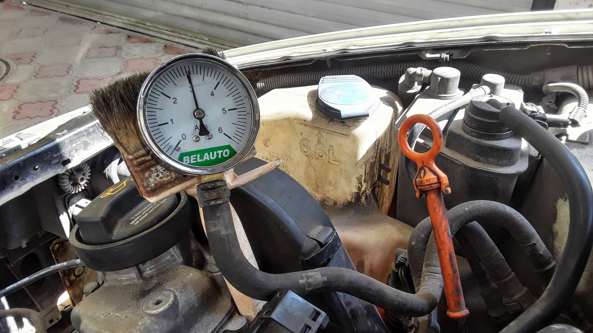 Замена стоек стабилизатора — Ford Mondeo IV, 2,3 л, 2008 года | своими ...