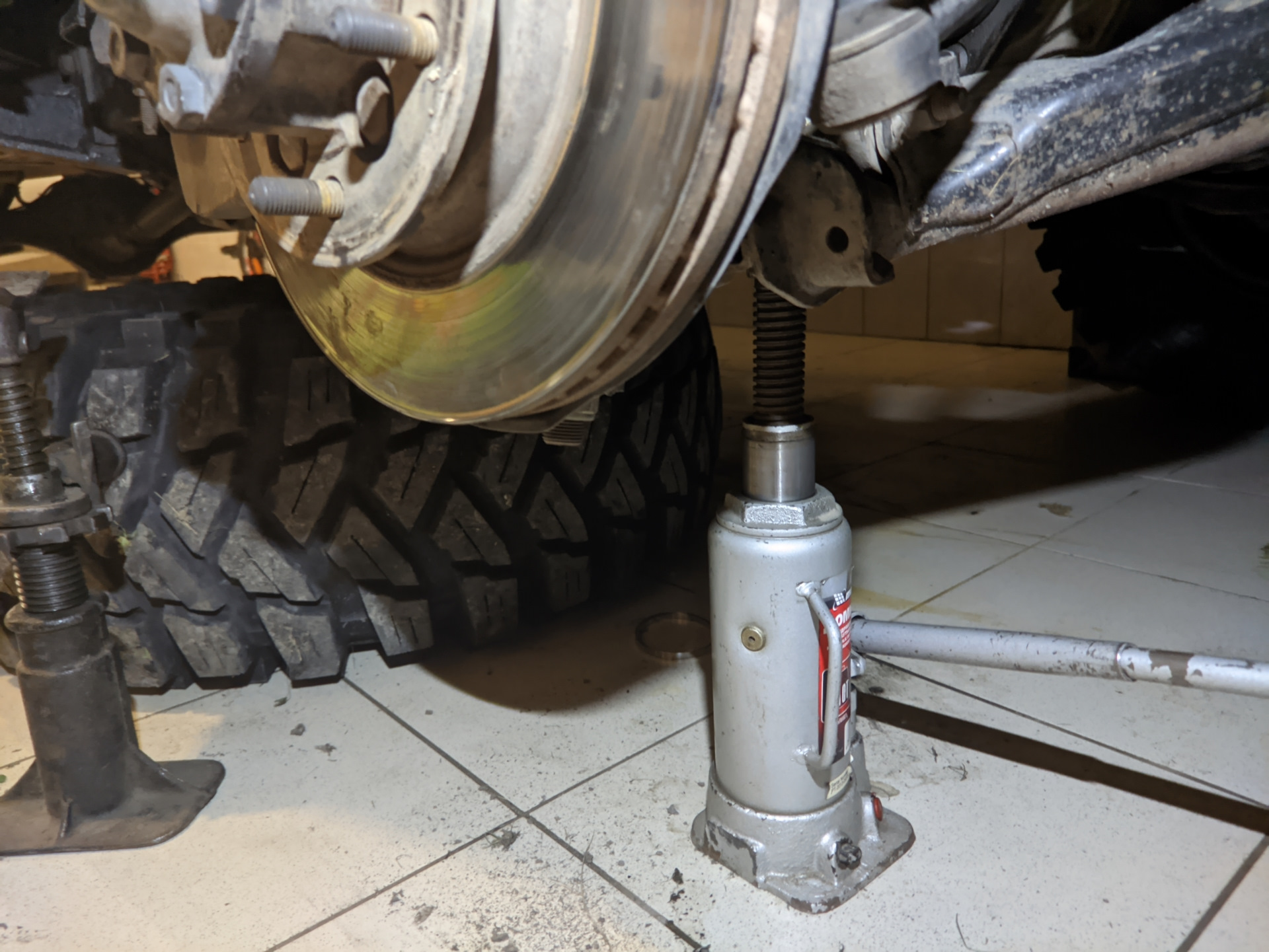 Экспресс замена пыльника ШРУС, используя "уязвимость системы ...