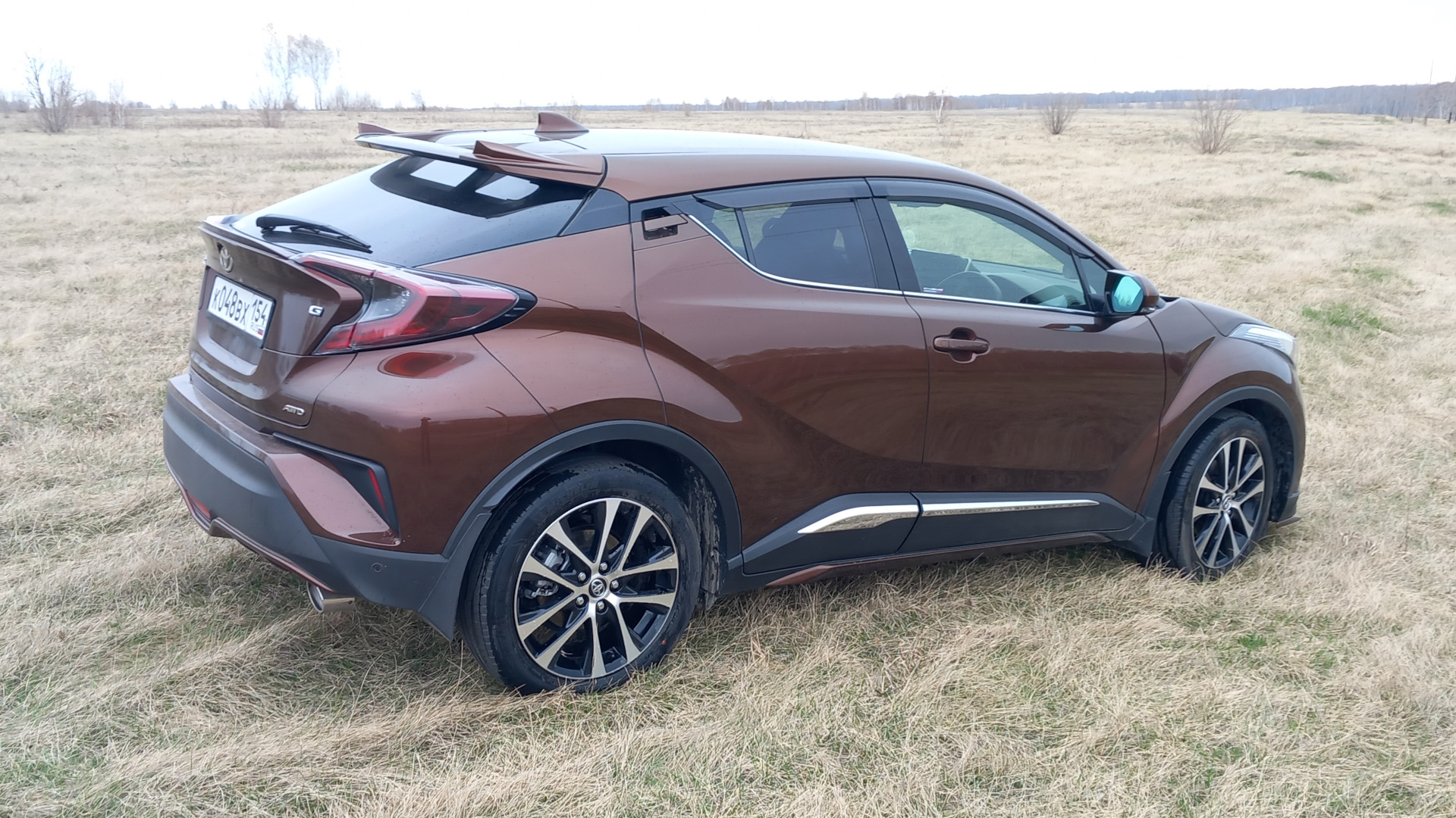 Toyota C-HR 1.2 бензиновый 2016 | 1.2 turbo на DRIVE2