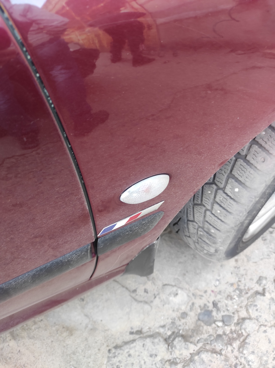 Поменял повторители поворота — Peugeot 607, 3 л, 2001 года | аксессуары ...