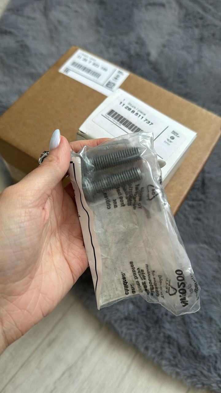 Фото в бортжурнале BMW 5 series Gran Turismo (F07). Запчасти на фото: 11288511737