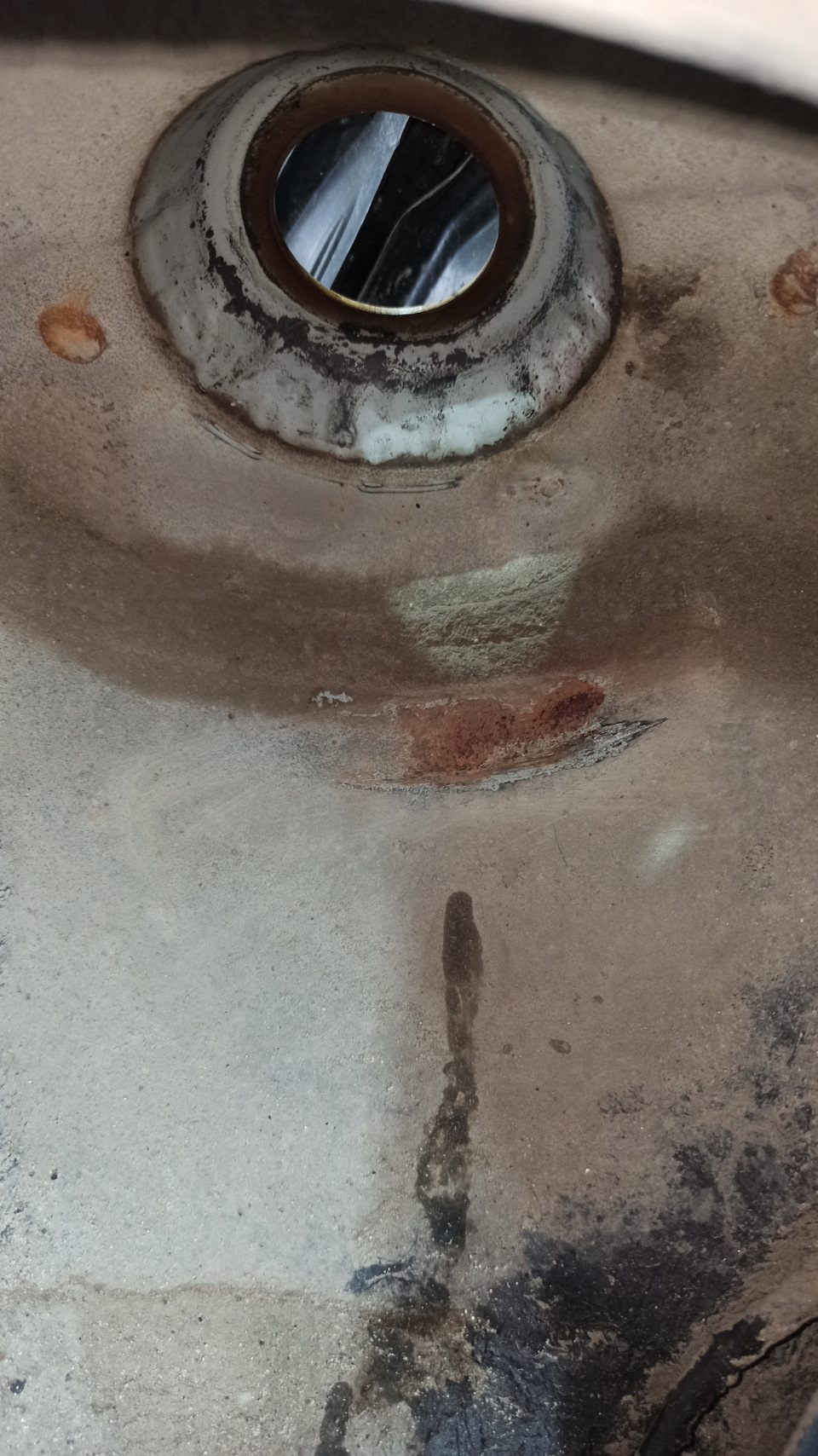 Перед.виток пружины задевает кузов при повороте руля. — Hyundai Solaris ...