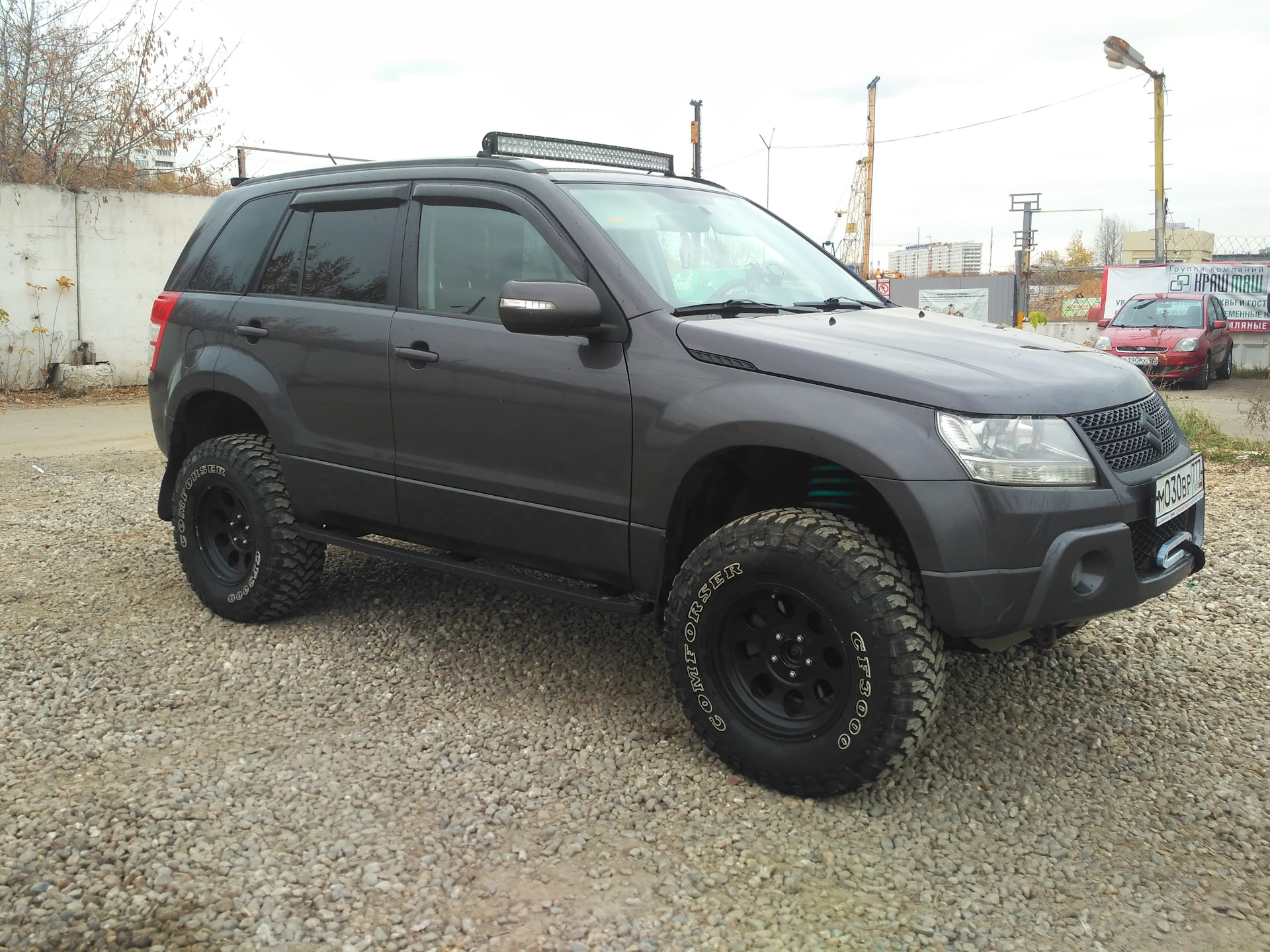 Suzuki grand vitara mt. Сузуки Гранд Витара на гудричах. Suzuki Grand Vitara 3 BFGOODRICH. Suzuki Grand Vitara резина АТ. Сузуки Гранд Витара на 18 колесах.