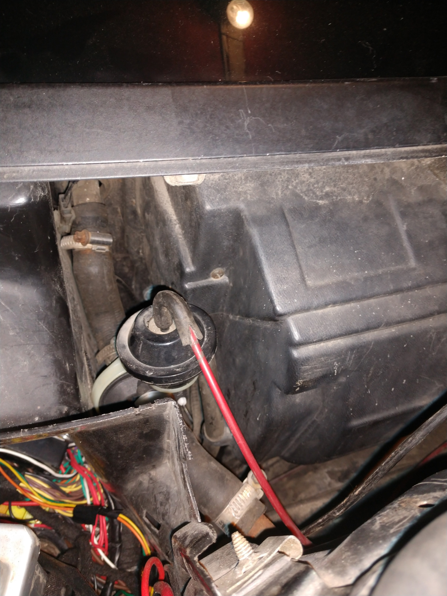 вакуумные трубки регулятора печки — Mercedes-Benz 190 (W201), 3,2 л ...
