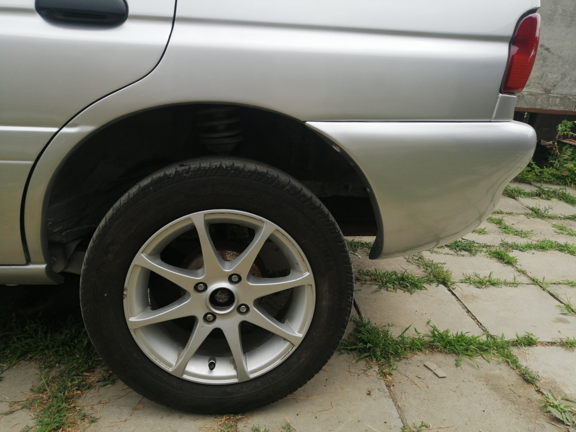 Тапочки — Ford Escort Mk6, 1,6 л., 1996 года | запчасти | DRIVE2