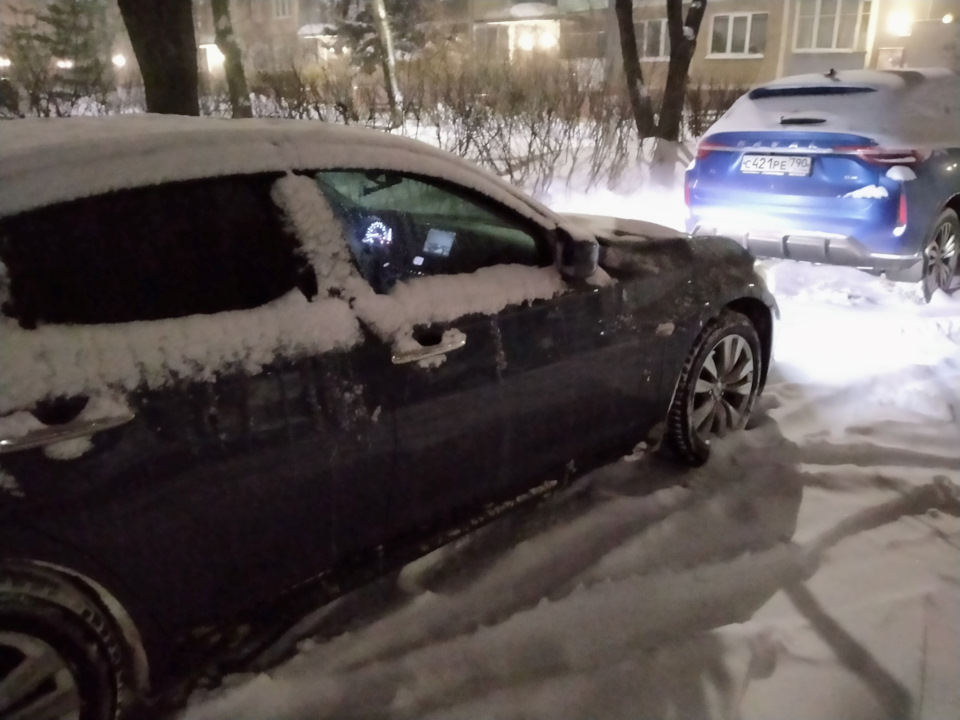 На прошлой неделе был сильный снегопад — Infiniti M (3G)