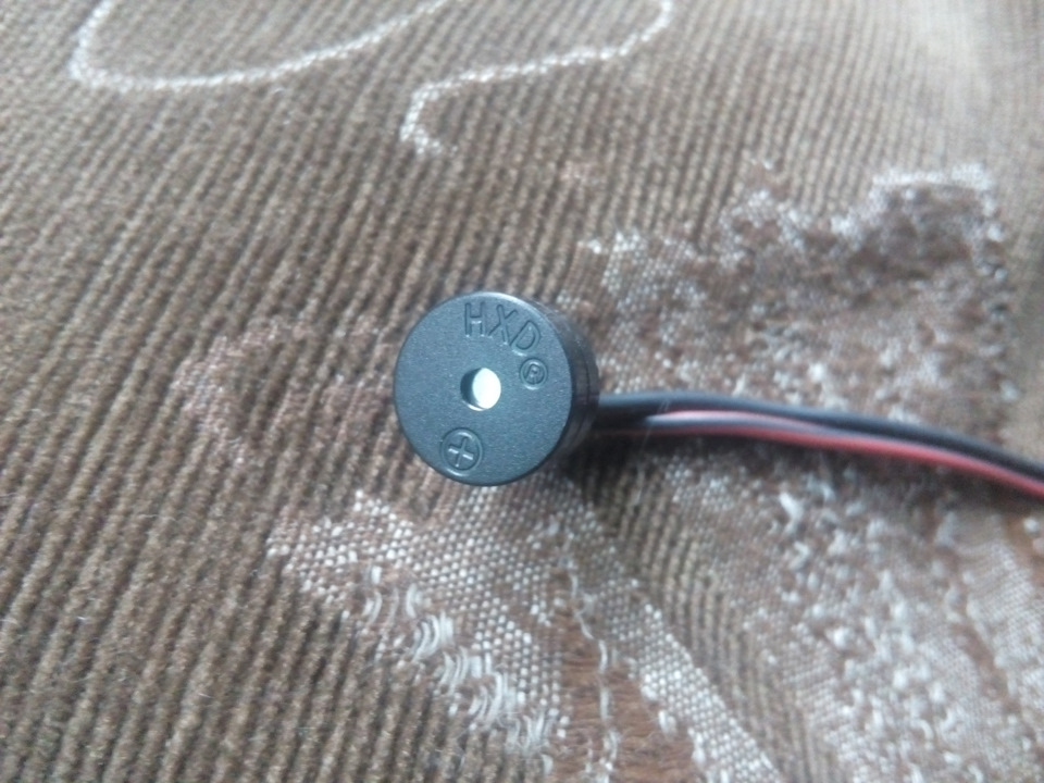 Недавно купил, а сегодня подсоеденил звуковой повторитель поворотов ...