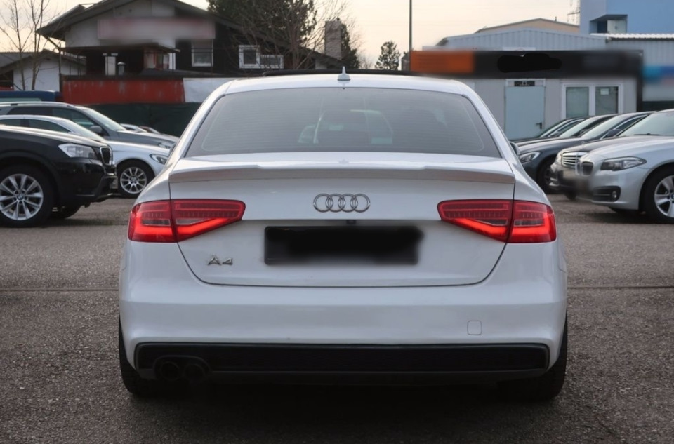 Кто делал рестайлинг зада можете поделиться распиновкой на фонари ...