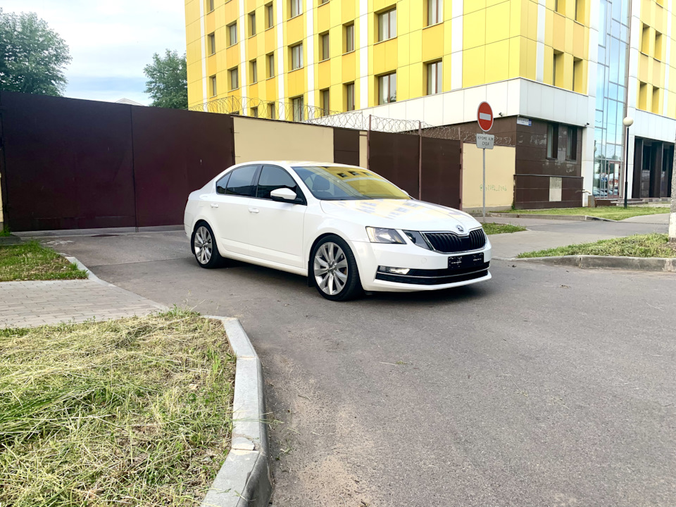 Магнитные RCS-light. Фото 235/40/18 на пружинах -50 — Skoda Octavia A7 ...