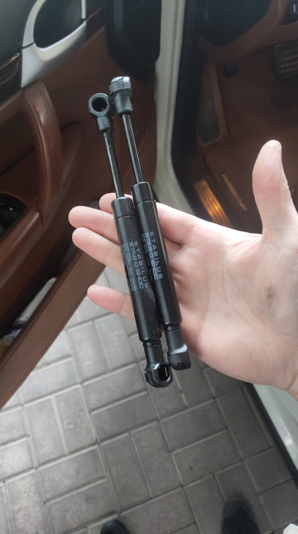 Замена торсиона на стояноч — Porsche Cayenne (1G) 955/957, 3,6 л, 2007 ...