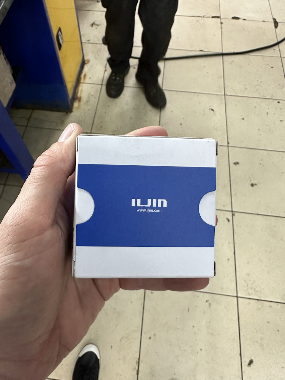 Замены переднего левого ступичного подшипника и свечей зажигания ...