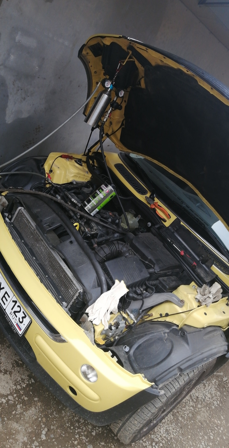 Чистка инжектора без снятия форсунок — MINI Cooper Mk I, 1,6 л, 2003 ...