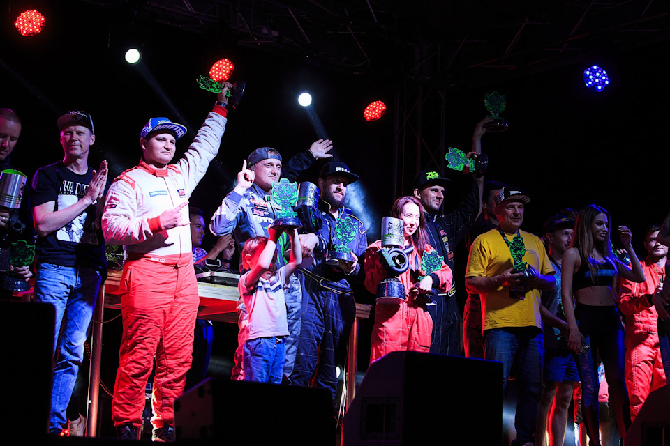 Фото в бортжурнале Nissan Silvia (S15)