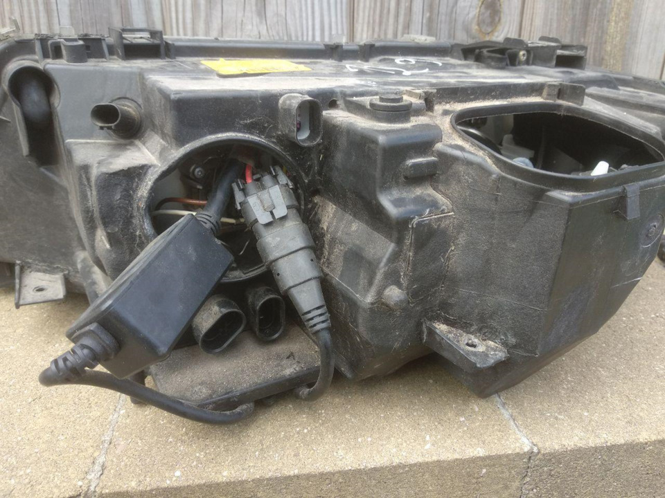 #6 Замена ксеноновой лампы, убираем люфт линзы и отражателя дальнего ...