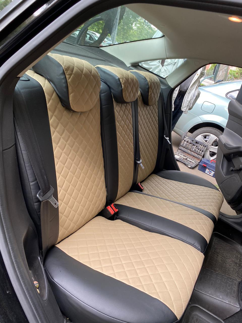 Установка чехлов на Форд Фокус 3 — АВТОПИЛОТ на DRIVE2