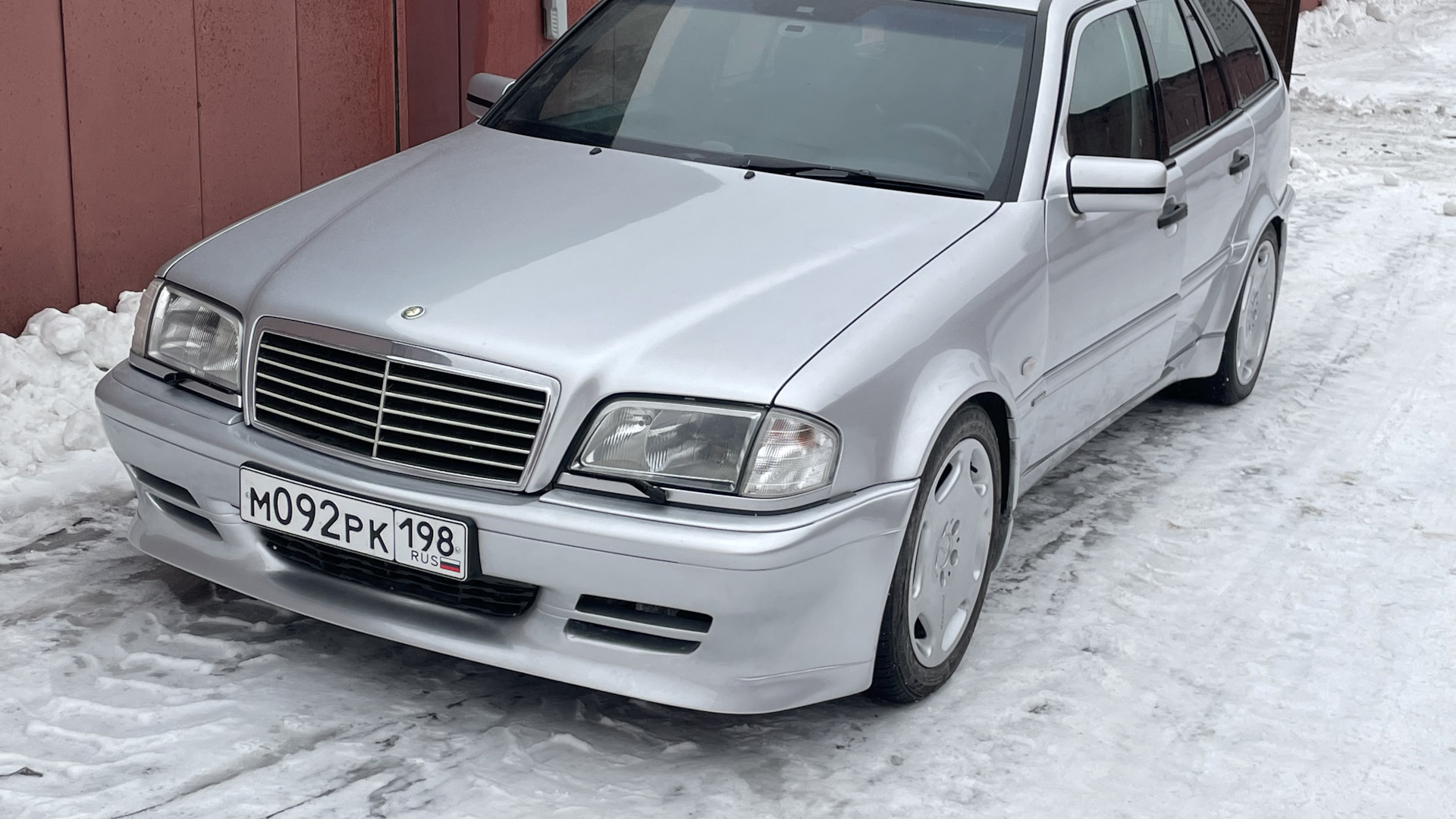 Продажа Mercedes-Benz C-class Estate (S202) 2000 (бензин, АКПП) — с  историей обслуживания — DRIVE2.RU