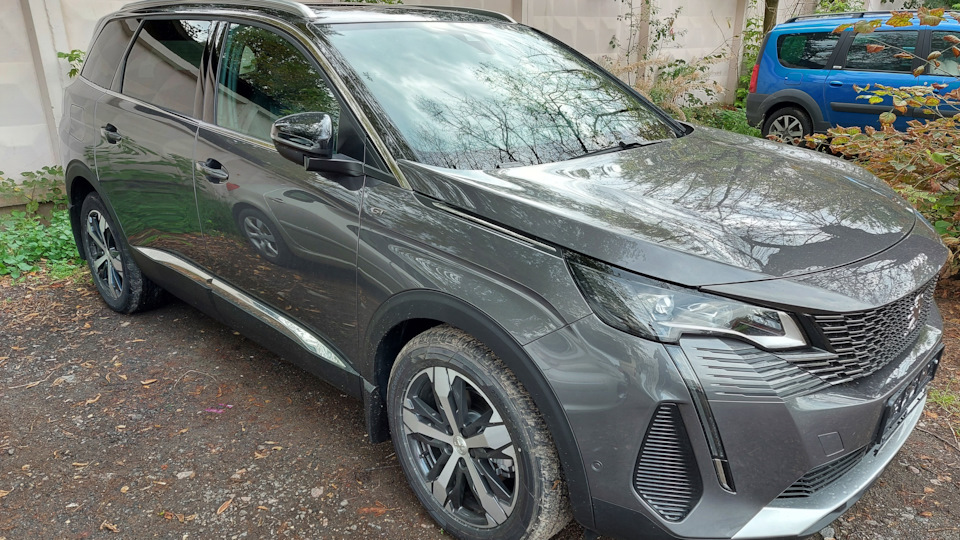 Peugeot 5008 Серый Вспыж
