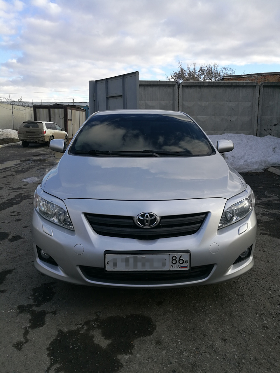 → Чуть темнее! Тонировка лобового 50 % — Toyota Corolla (140/150), 1,6 л,  2008 года | стайлинг | DRIVE2