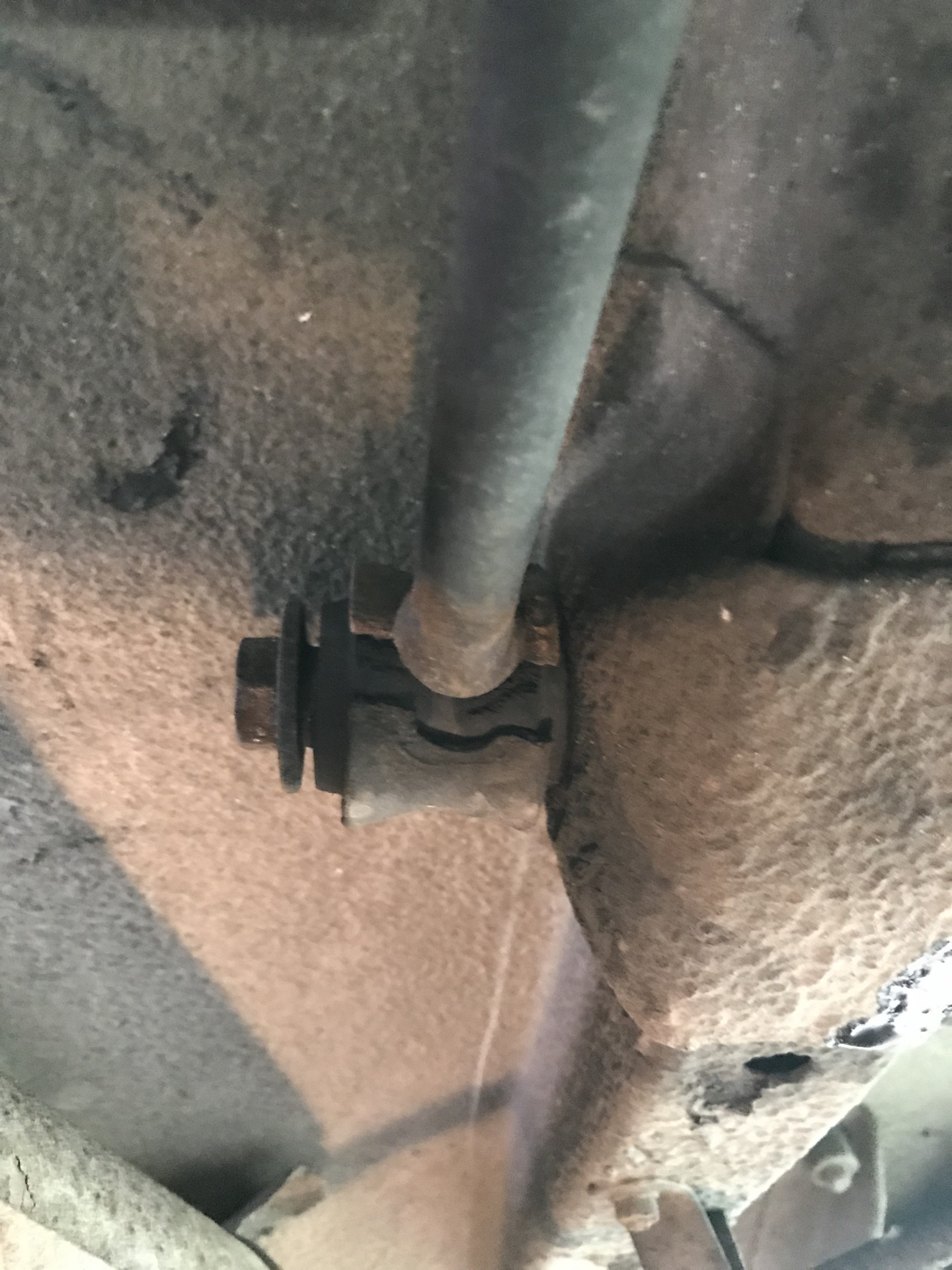 Крепление реактивной тяги. Крепление реактивной тяги. Площадка реактивной тяги нива 2121. Нива шайбы для реактивные тяги. Площадки реактивных тяг нива 21214.