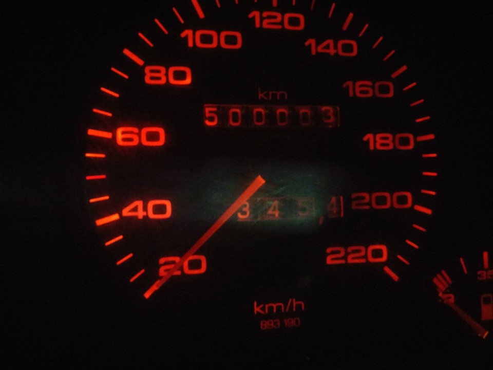 Очередная замена приуроченная к юбилейному пробегу.Воздушная пробка в ...