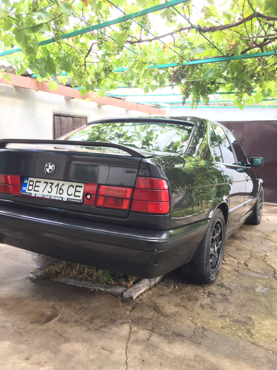 Бленда и сток фонари — BMW 5 series (E34), 2,5 л, 1989 года | стайлинг ...