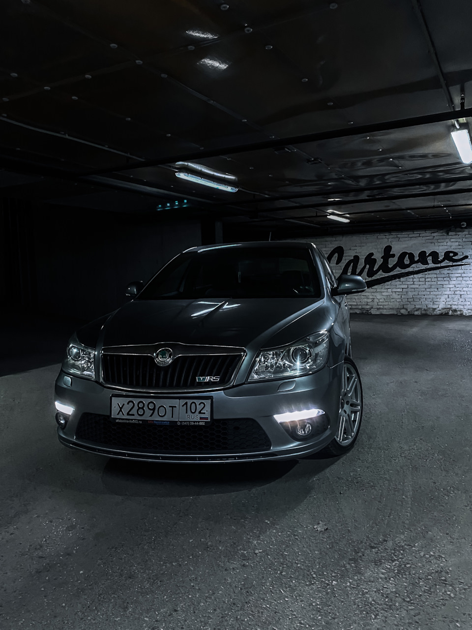 Запись #16. Ремонт держателя крышки фары дальнего света 💡 — Skoda ...