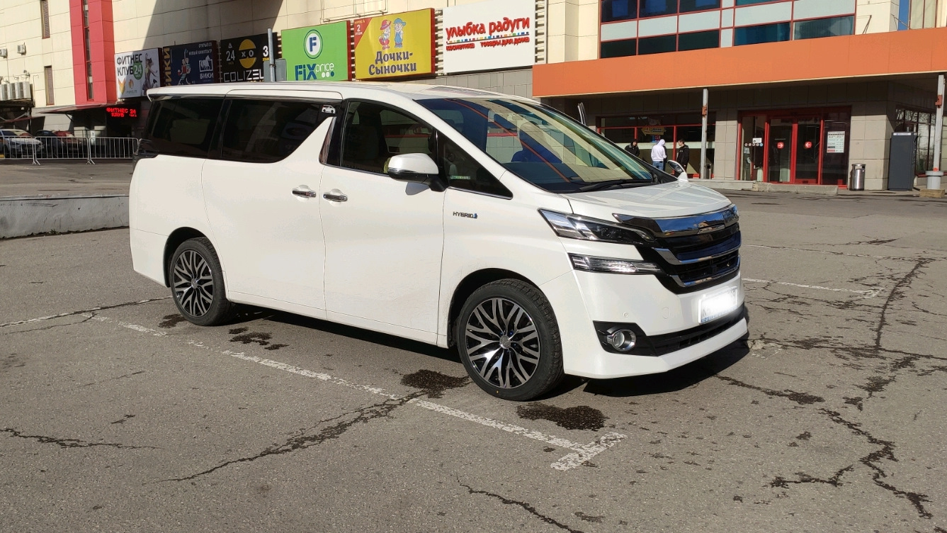 Toyota Vellfire (2G) 2.5 бензиновый 2015 | White Tiger на DRIVE2