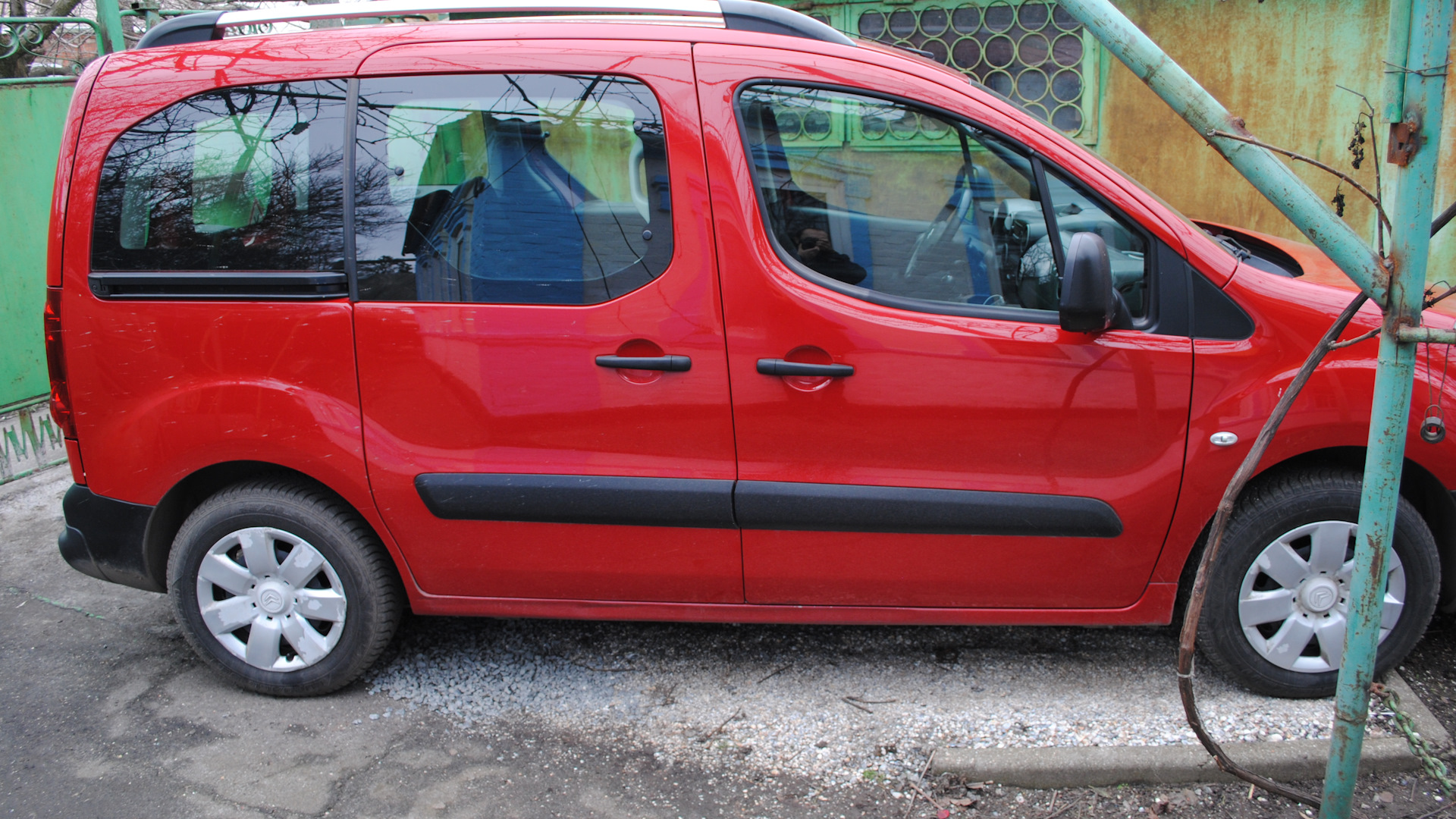 Citroen Berlingo (2G) 1.6 дизельный 2011 | 75л.с. дизель на DRIVE2