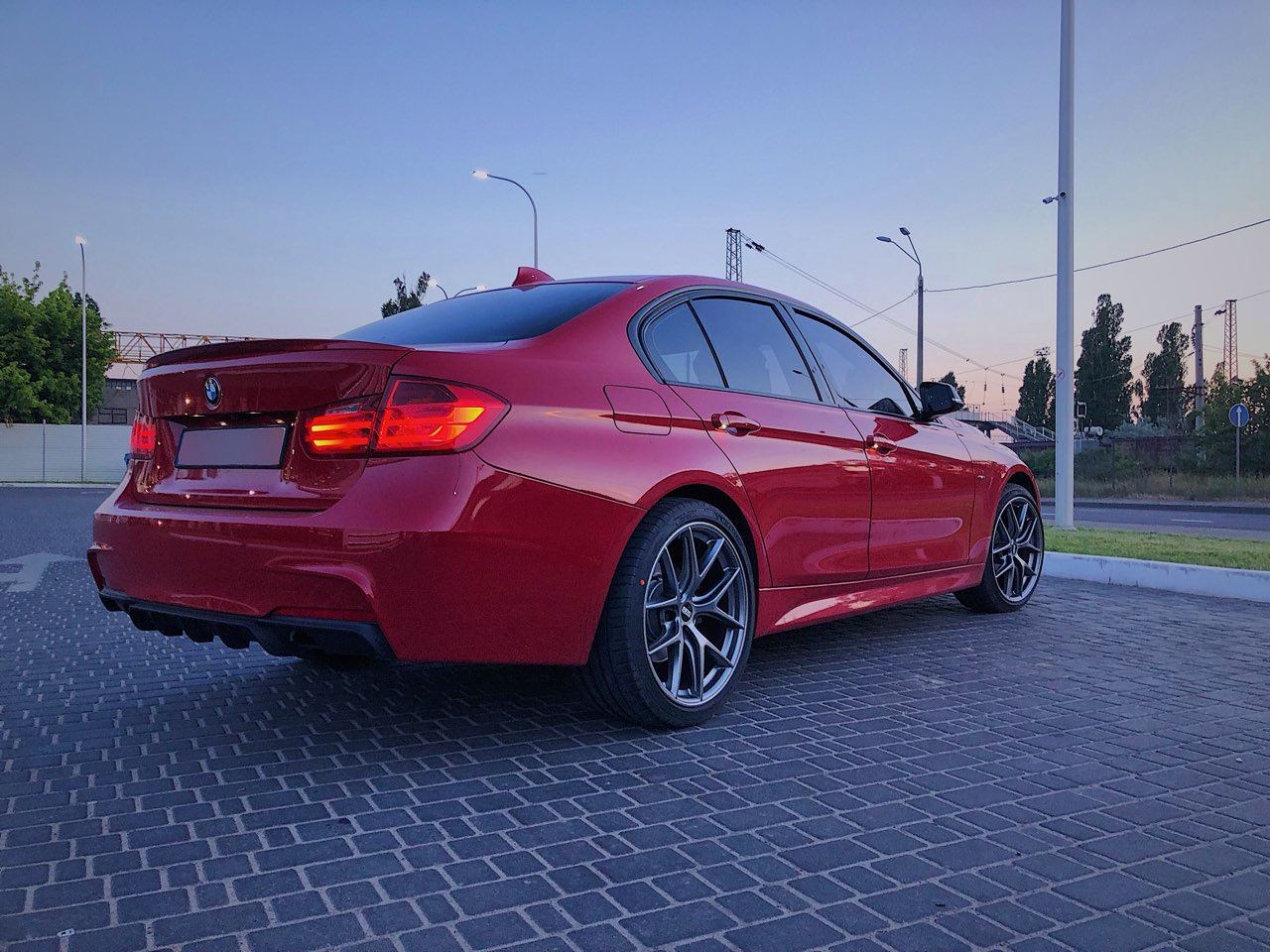 BMW f30 РјРµРґРЅС‹Р№