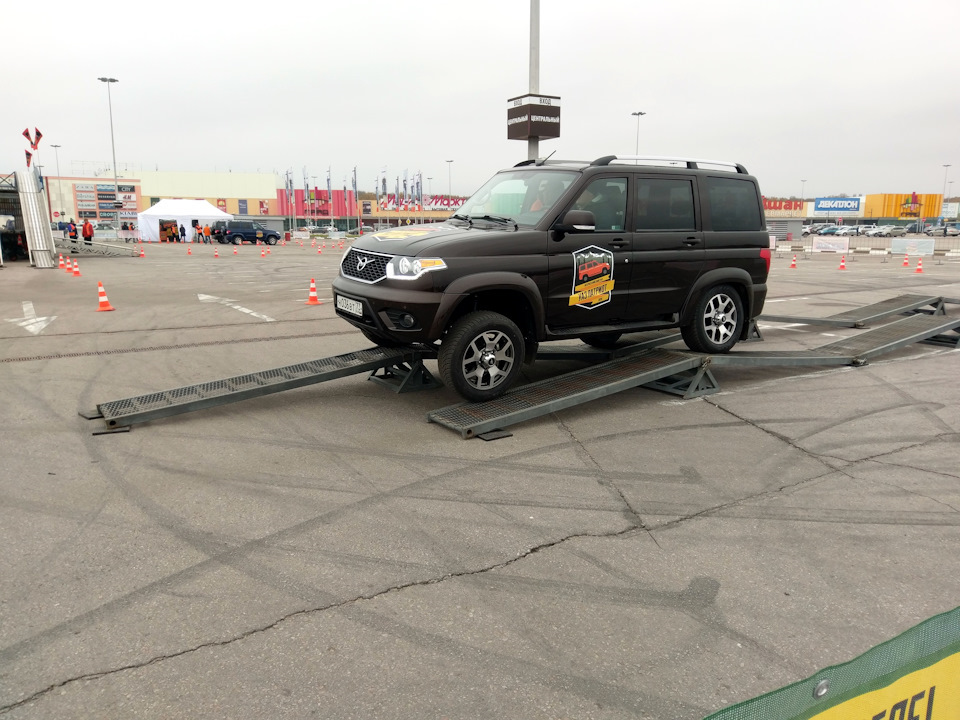 Обновленный УАЗ Патриот на федеральном роуд-шоу в городах России ...