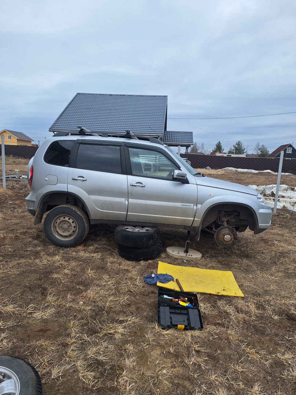 Замена колёс. Кама флейм. — Chevrolet Niva GLX, 1,7 л, 2012 года | шины ...