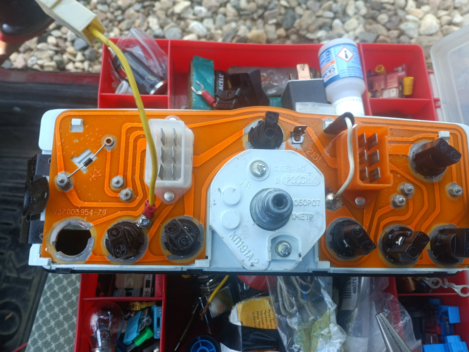 Ремонт индикации приборной панели на Оке. Перекоммутация. — Lada 11113 ...