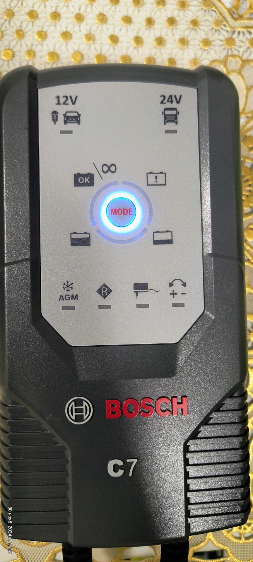 BOSCH 0 189 999 07M — Mercedes-Benz E-Class Estate (S211). Запчасти на фото: 018999907M