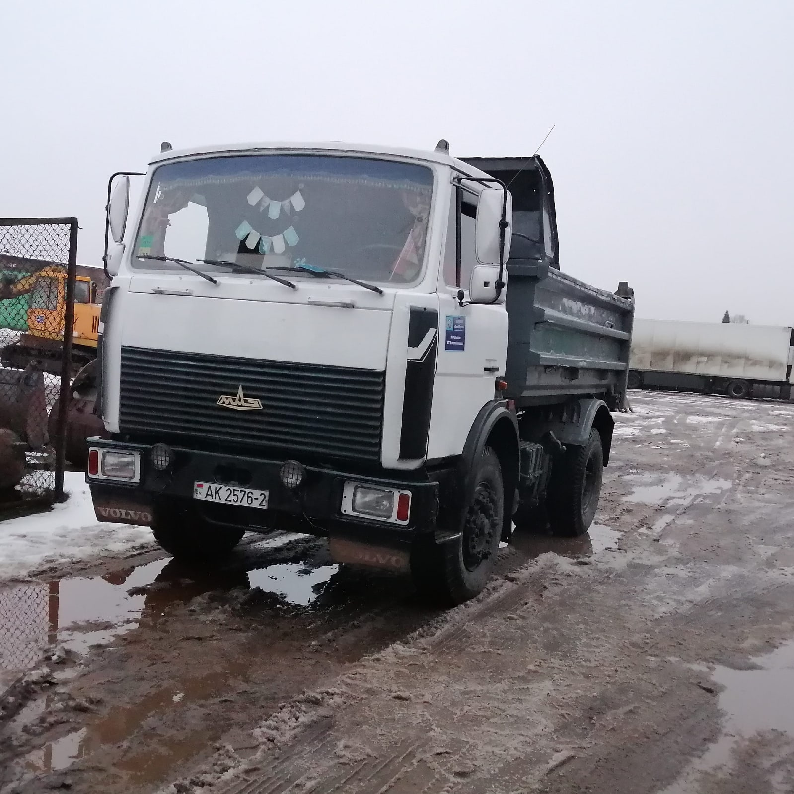 Маз 10 тонник. МАЗ 555. МАЗ 5551 самосвал. Эвакуатор МАЗ 10 тонник