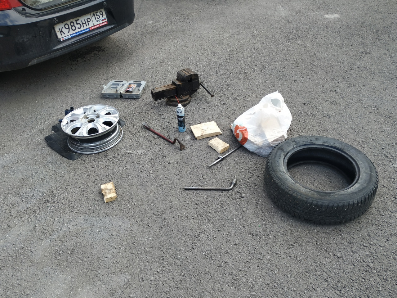 Разбортовка колеса (своими руками) + опять неждан. — Chery Jaggi, 1,3 л ...